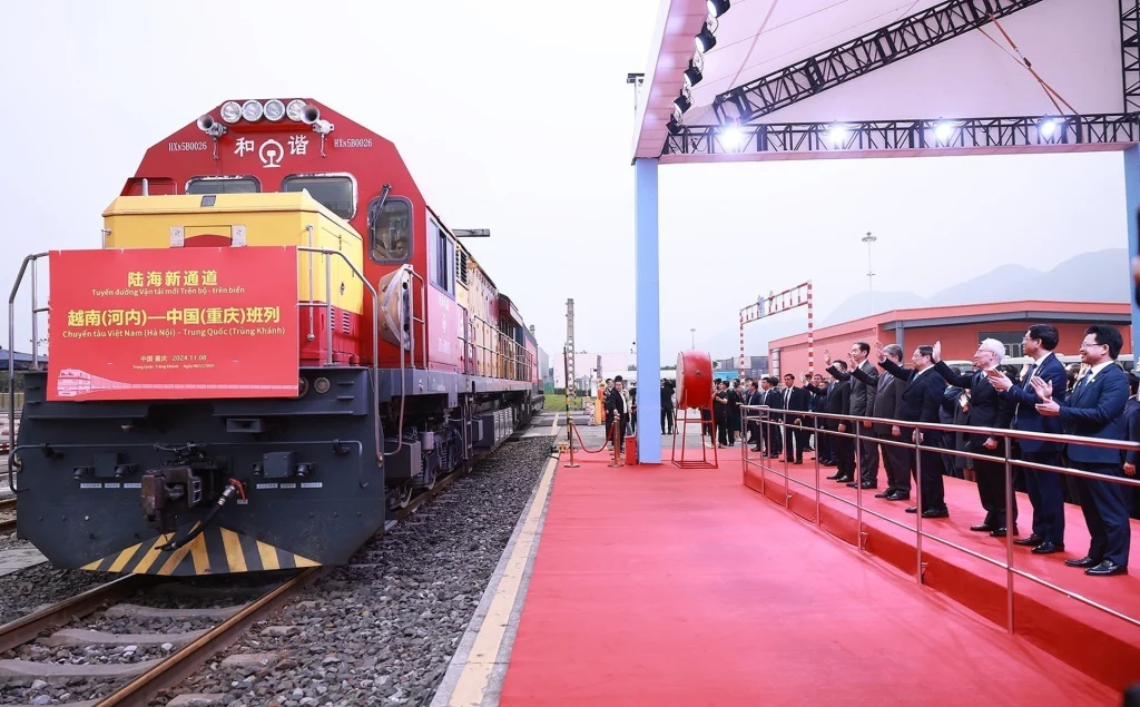 Trung Quốc mở rộng hợp tác logistics và đường sắt với Việt Nam