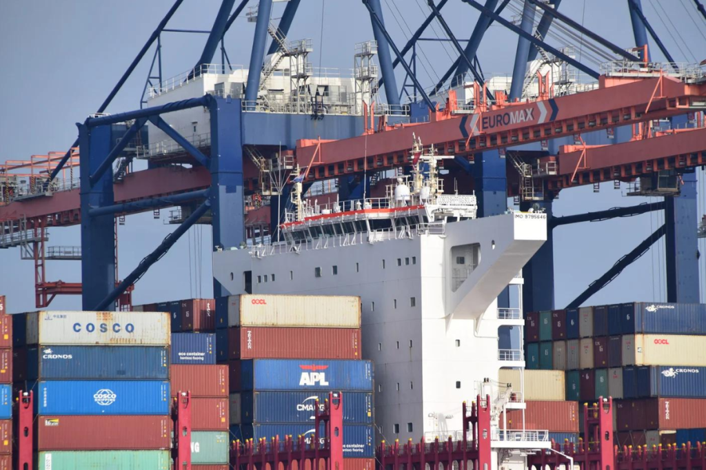 EU trừng phạt doanh nghiệp Trung Quốc: tác động đến thương mại và logistics