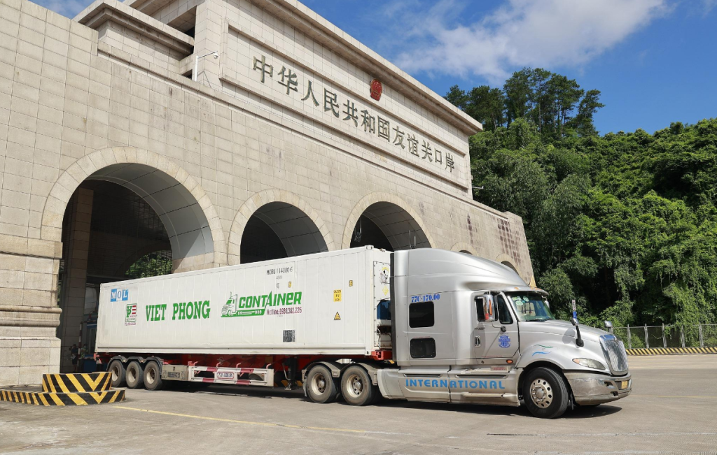 Chi phí logistics giảm thúc đẩy nhập khẩu trái cây