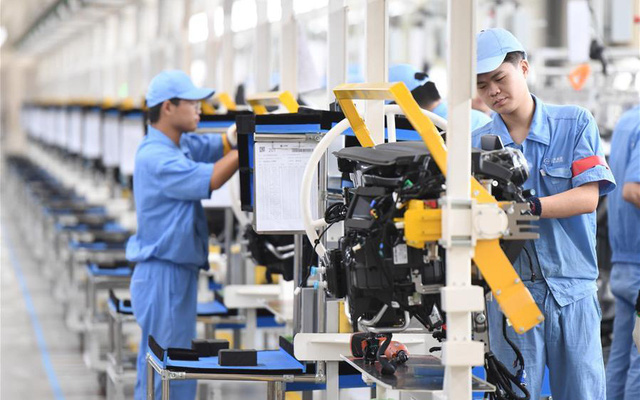 Xuất khẩu công nghệ cao của Trung Quốc thúc đẩy sản xuất phục hồi trong tháng 6