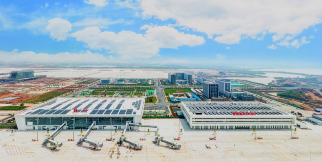 Vai trò của sân bay Ngạc Châu trong logistics hàng không