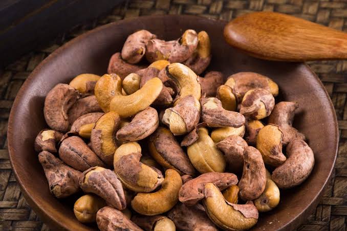 Vận chuyển hạt điều đi Trung Quốc: Quy trình và lưu ý